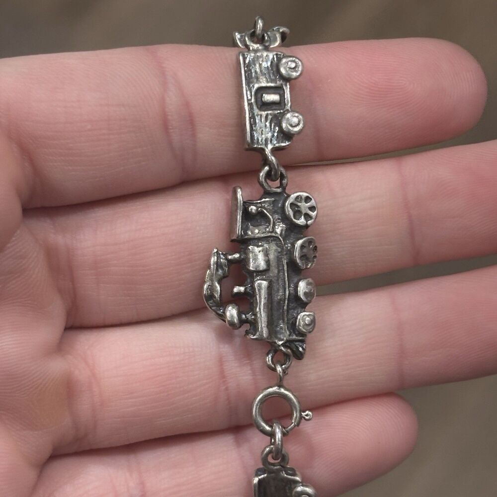 Vintage Sterling Silver Train Bracelet Railroad Locomotive 925 Mexico 7.5" - Picture 5 of 13